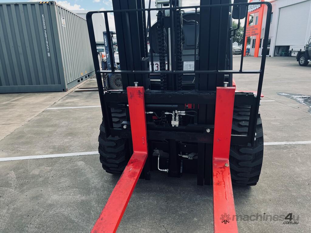 Hangcha 2.5t RT Forklift CPCD25 - 2 Speed Diesel 4.3m Triplex